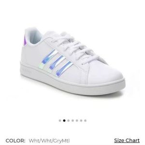 ♥︎NIB Holographic Adidas Tennis Shoes♥︎